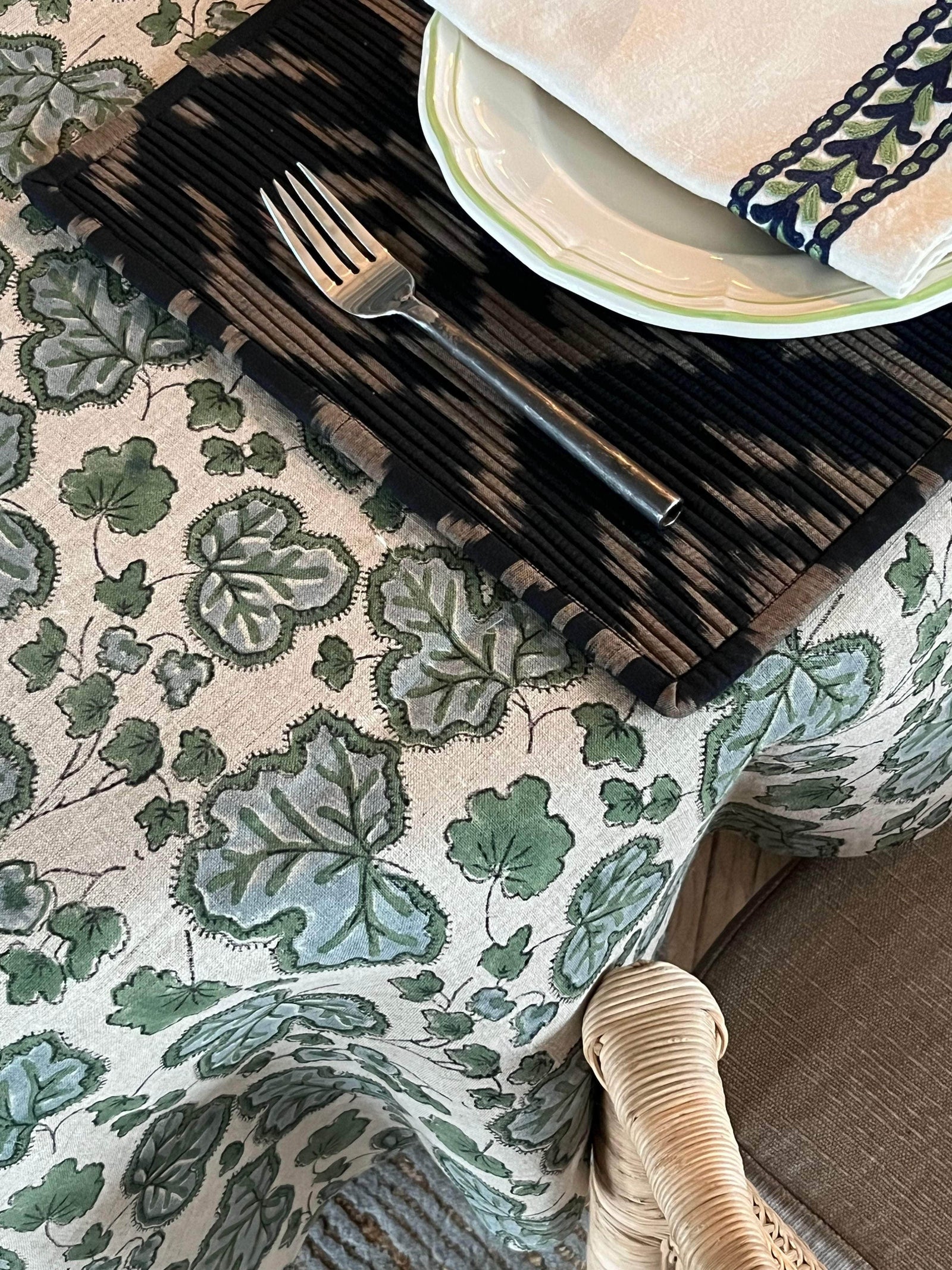 ‘The Figue Leaf’ Tablecloth