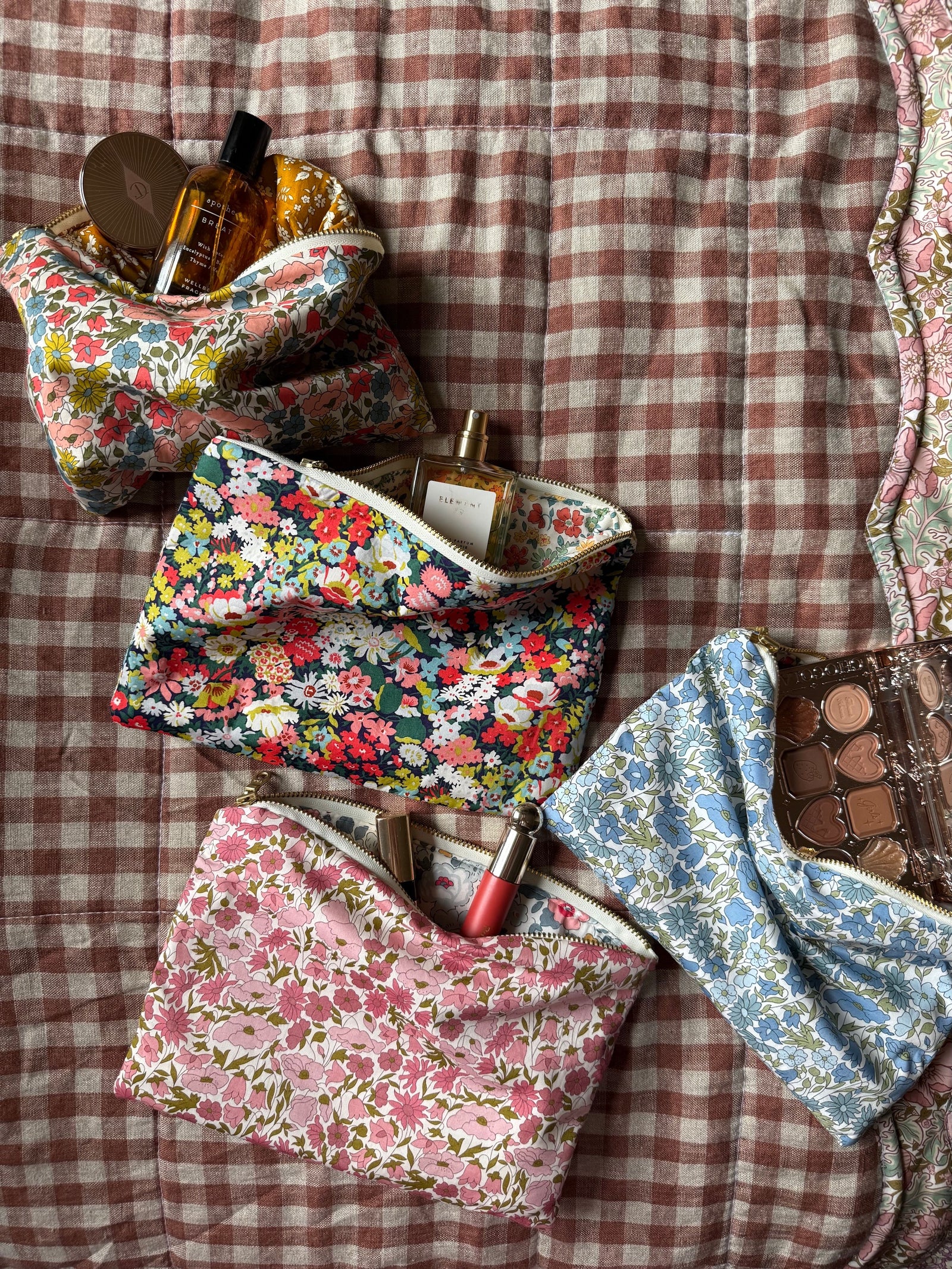 Pouch made from Liberty Fabric 'Poppy and Daisy Blue'