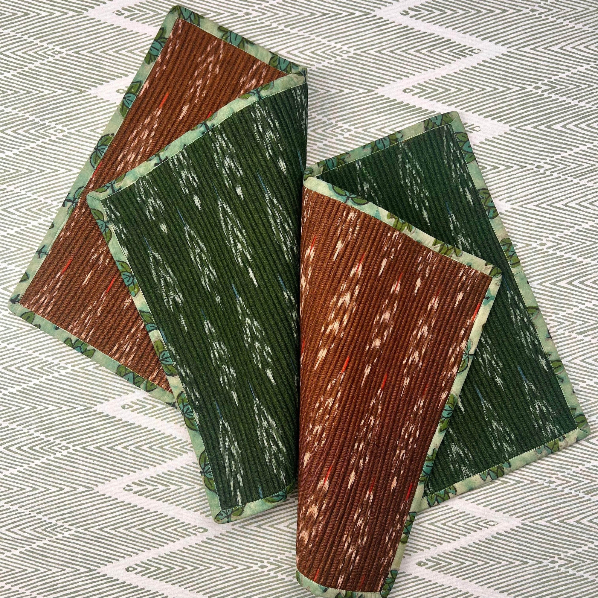 The Breakfast Ikat Placemat - Green & Brown