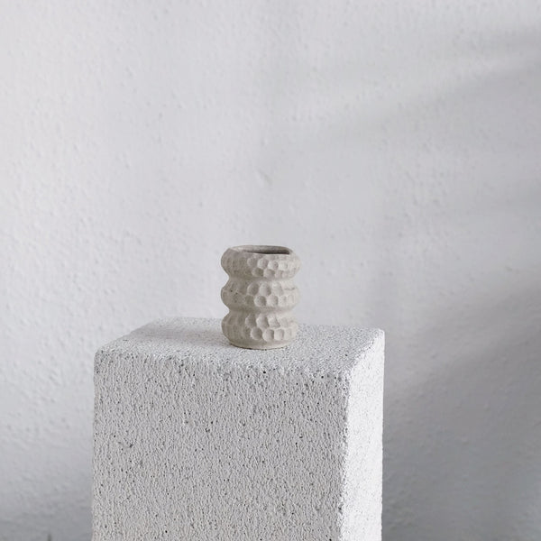 Hanna - Ceramic Mini Vase - Kufstein Wild Clay