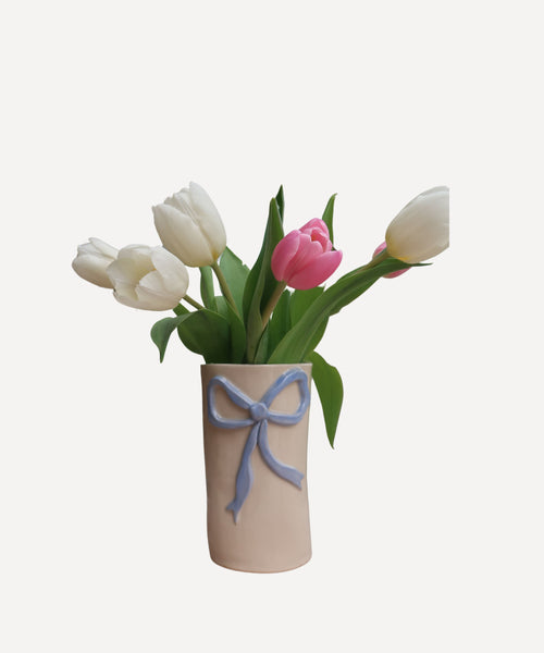 blue wobbly bow vase