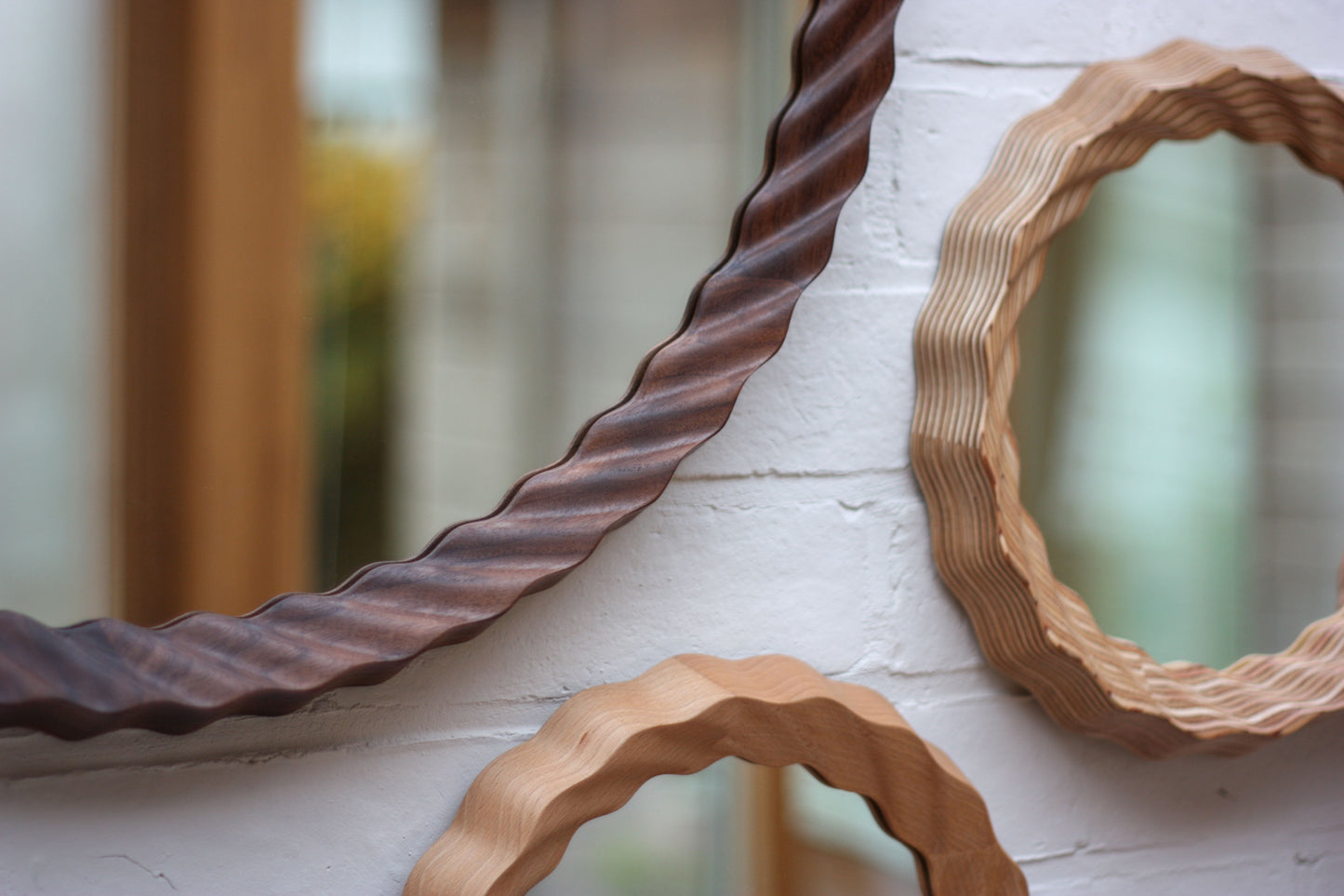 Kruller Midi Mirror - Walnut