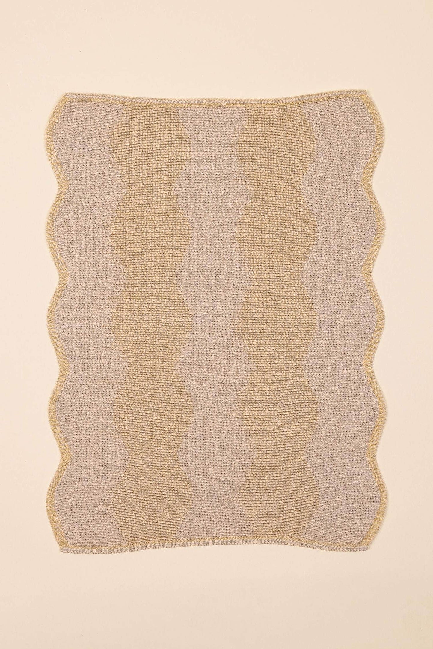 Knitted Wavy Placemat