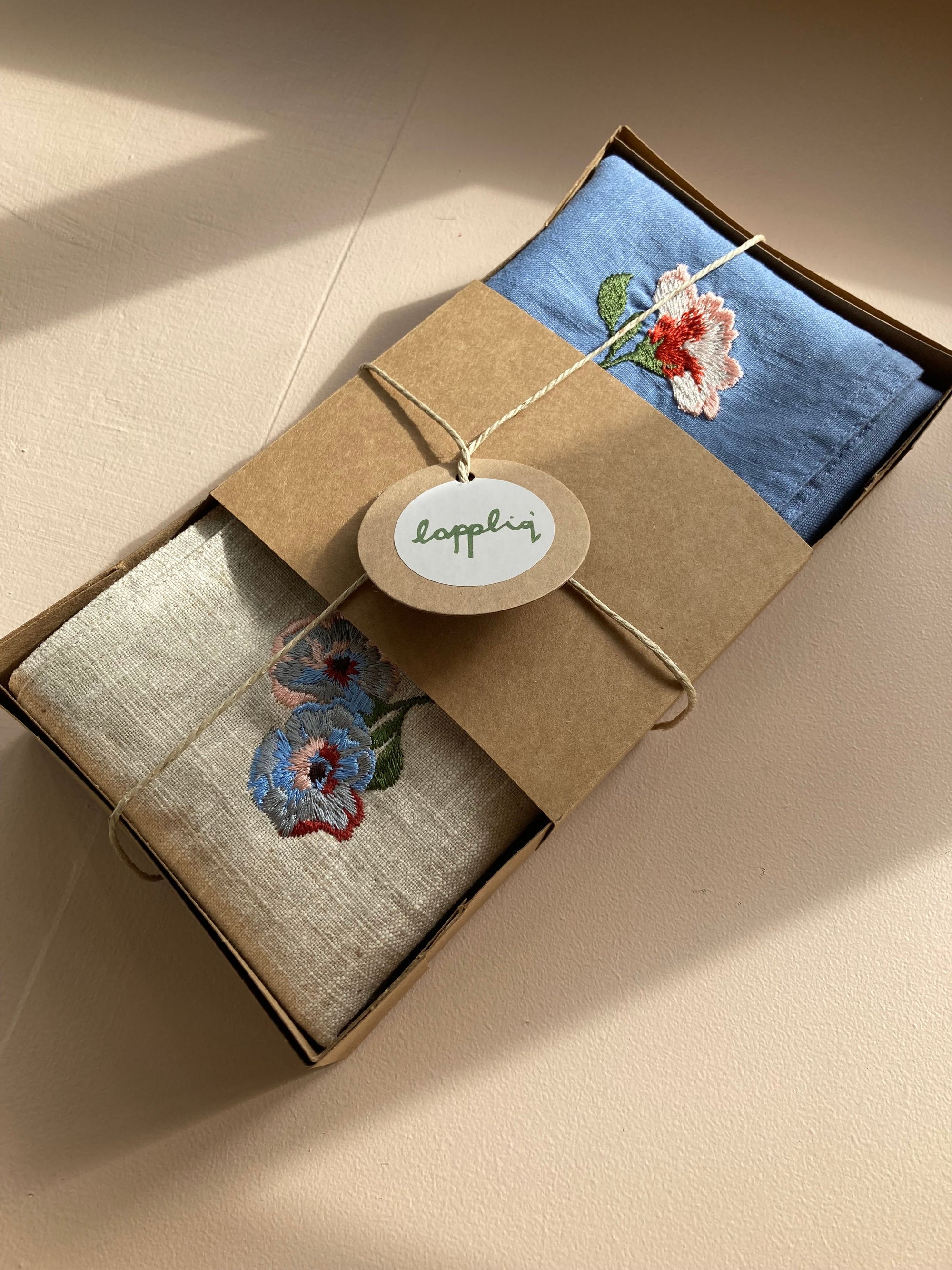 Rosa Linen Napkins (set of 4)