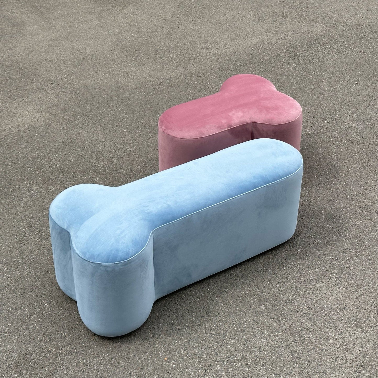 Lovesdick Pouf