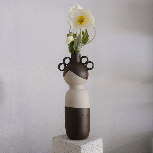 Alma-May - Stoneware Vase - Magdalena Clay