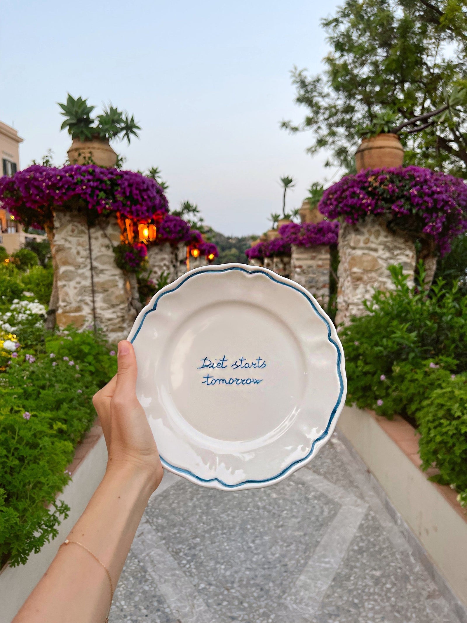 Ceramic "Diet Starts Tomorrow" Scalloped Plate | Set of 6