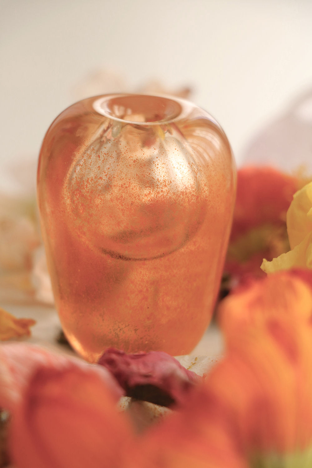 Mouth Blown Vase Liv Apricot