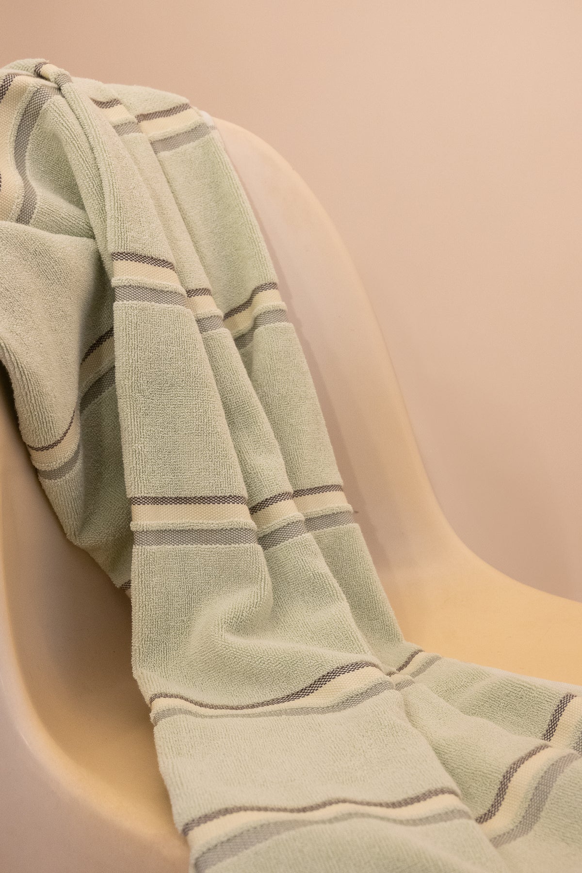 Matcha Beach / Bath Towel