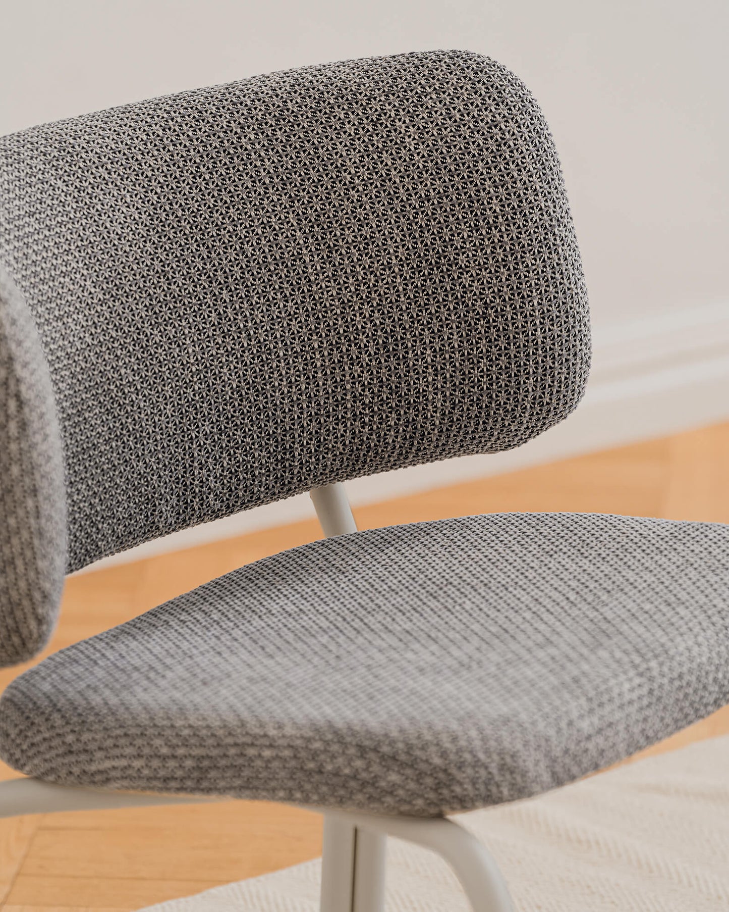 Kei Lounge Chair