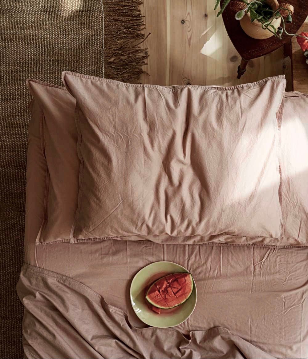Fitted Sheet Wilted