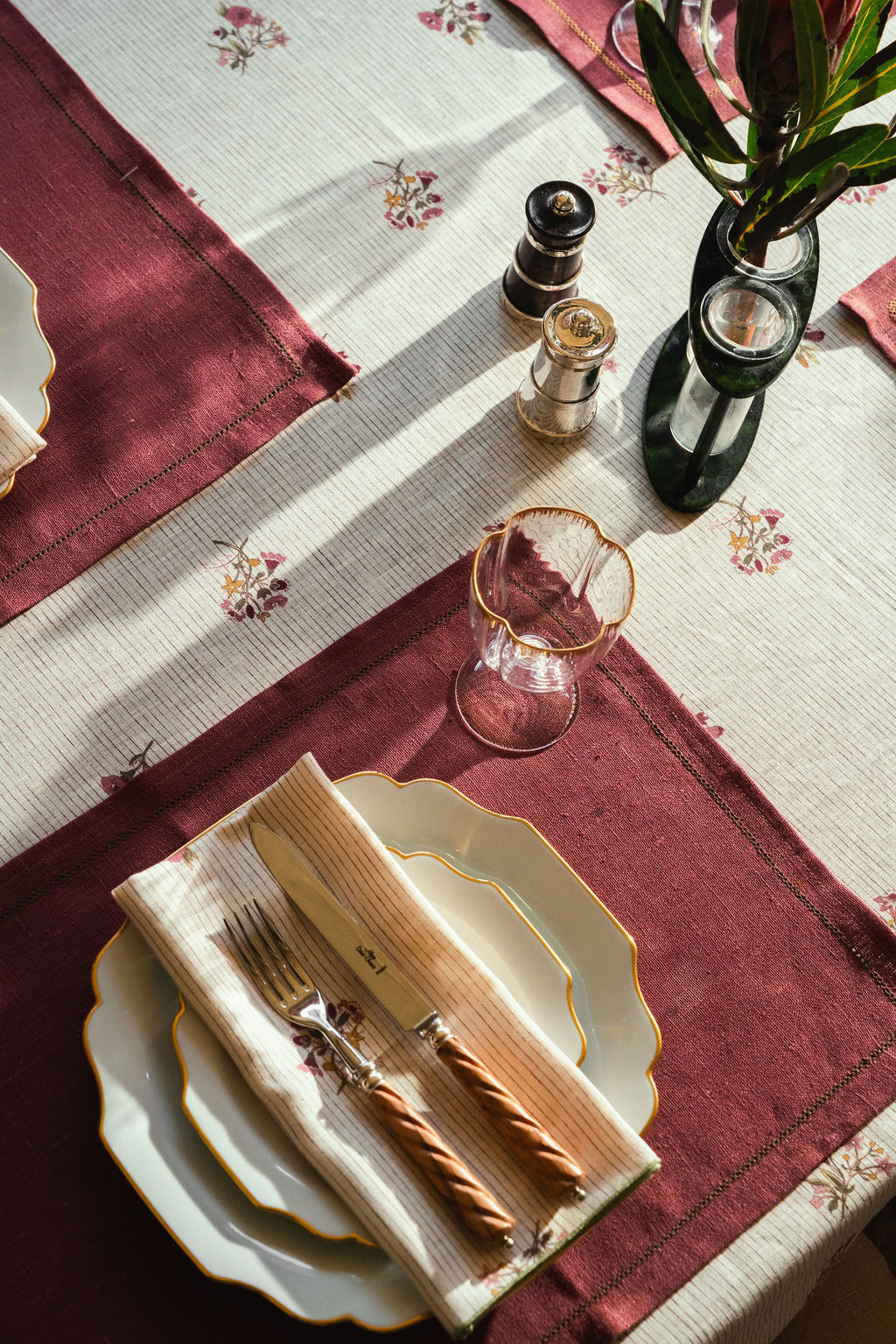 Set of Scarlet Flax & Field Posy Pinstripe Printed Napkins