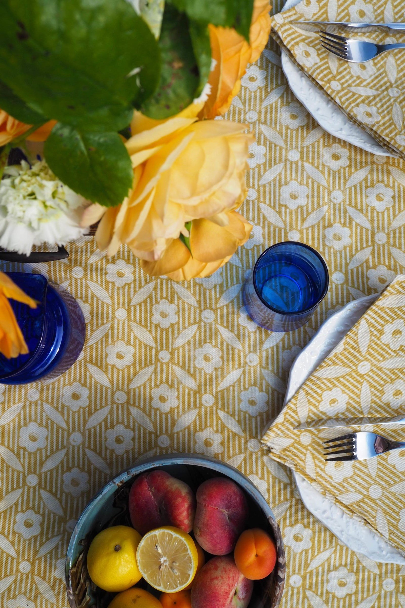 Mattea Gold Tablecloth