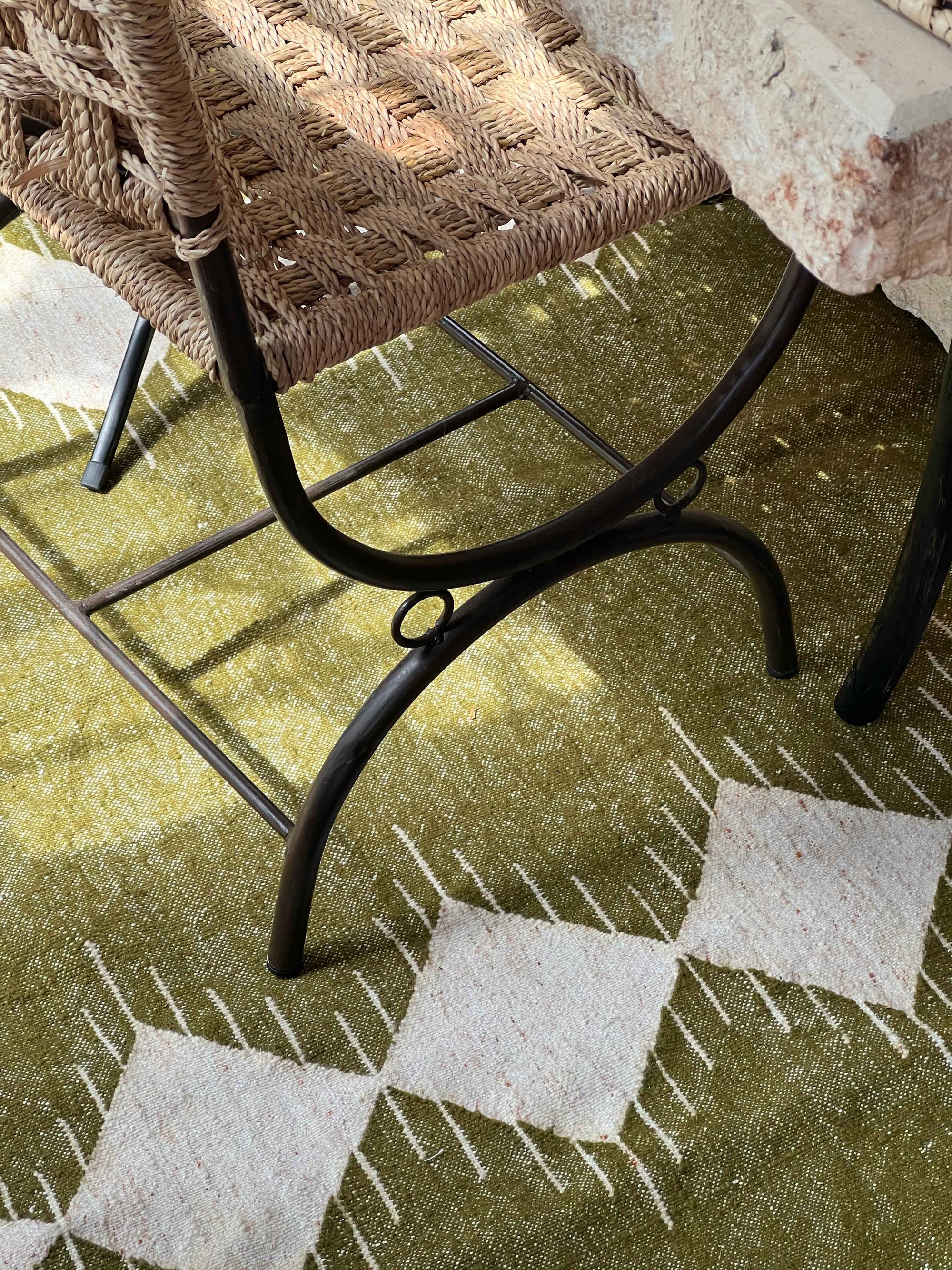 INNA Rug 270/ 200 cm