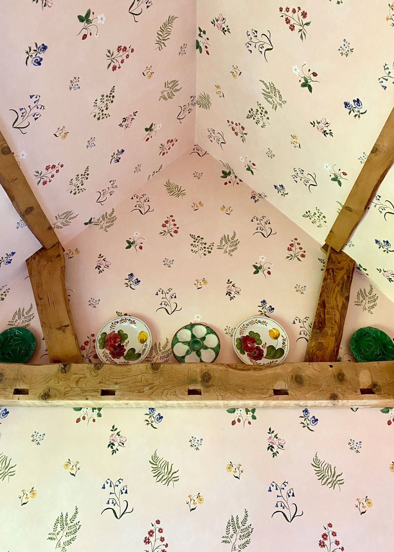 Herbarium Wildflower Wallpaper - Blush