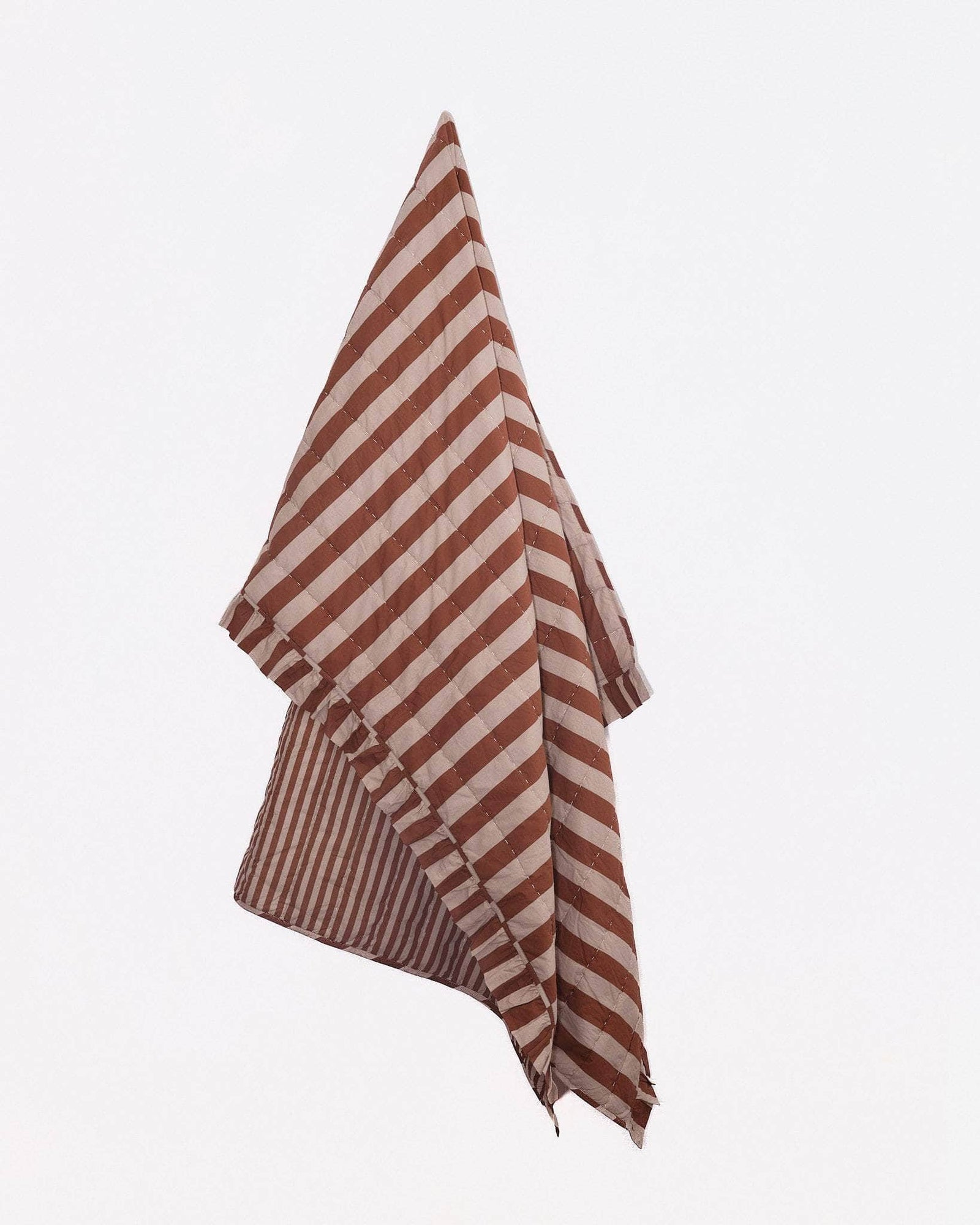 Cinnamon & Oyster Quilt