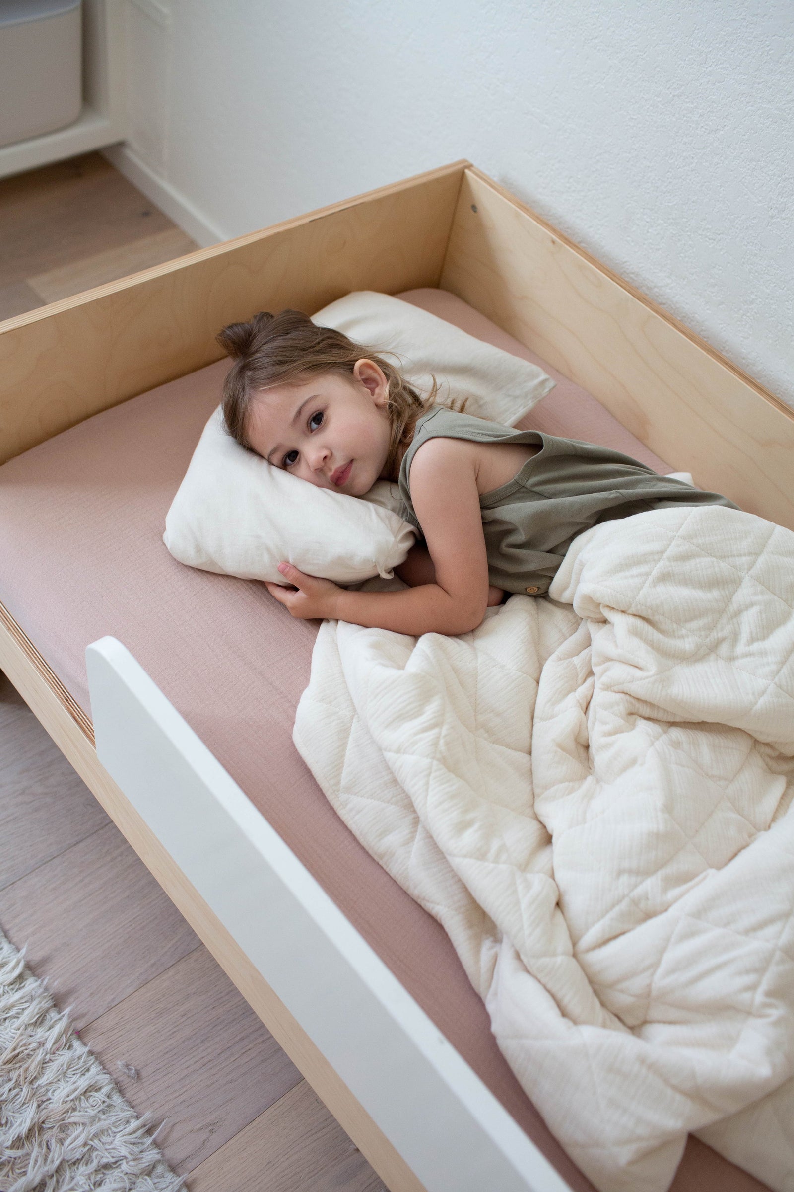 Soft Crib Sheet – Rose