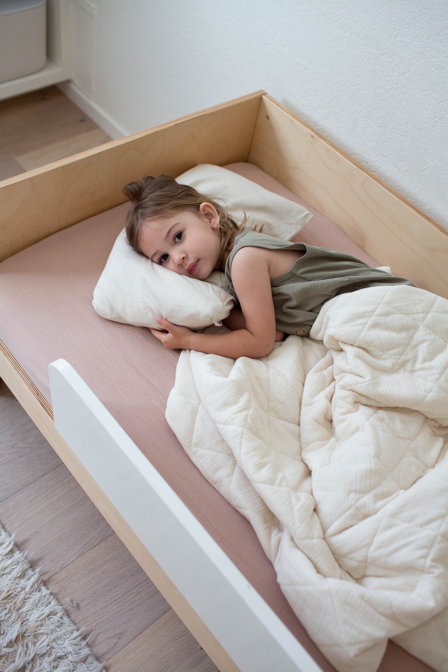 Soft Crib Sheet – Rose