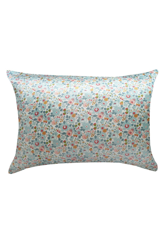 EXCLUSIVE Silk Pillowcase made with Liberty Fabric BETSY GREY