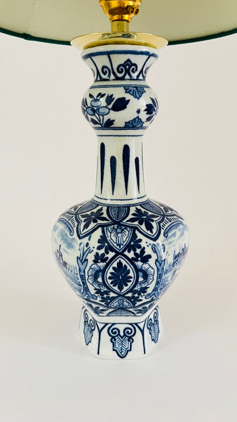 Antique Delft ‘Knobbelvaas’ Lamp