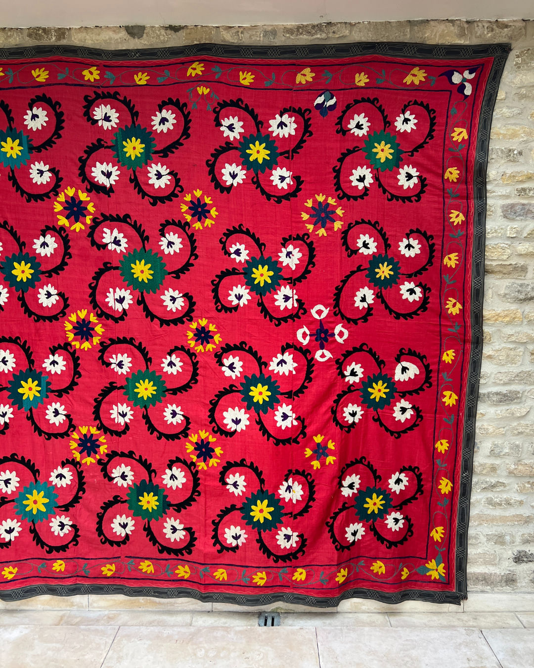 Extra Large Suzani 025