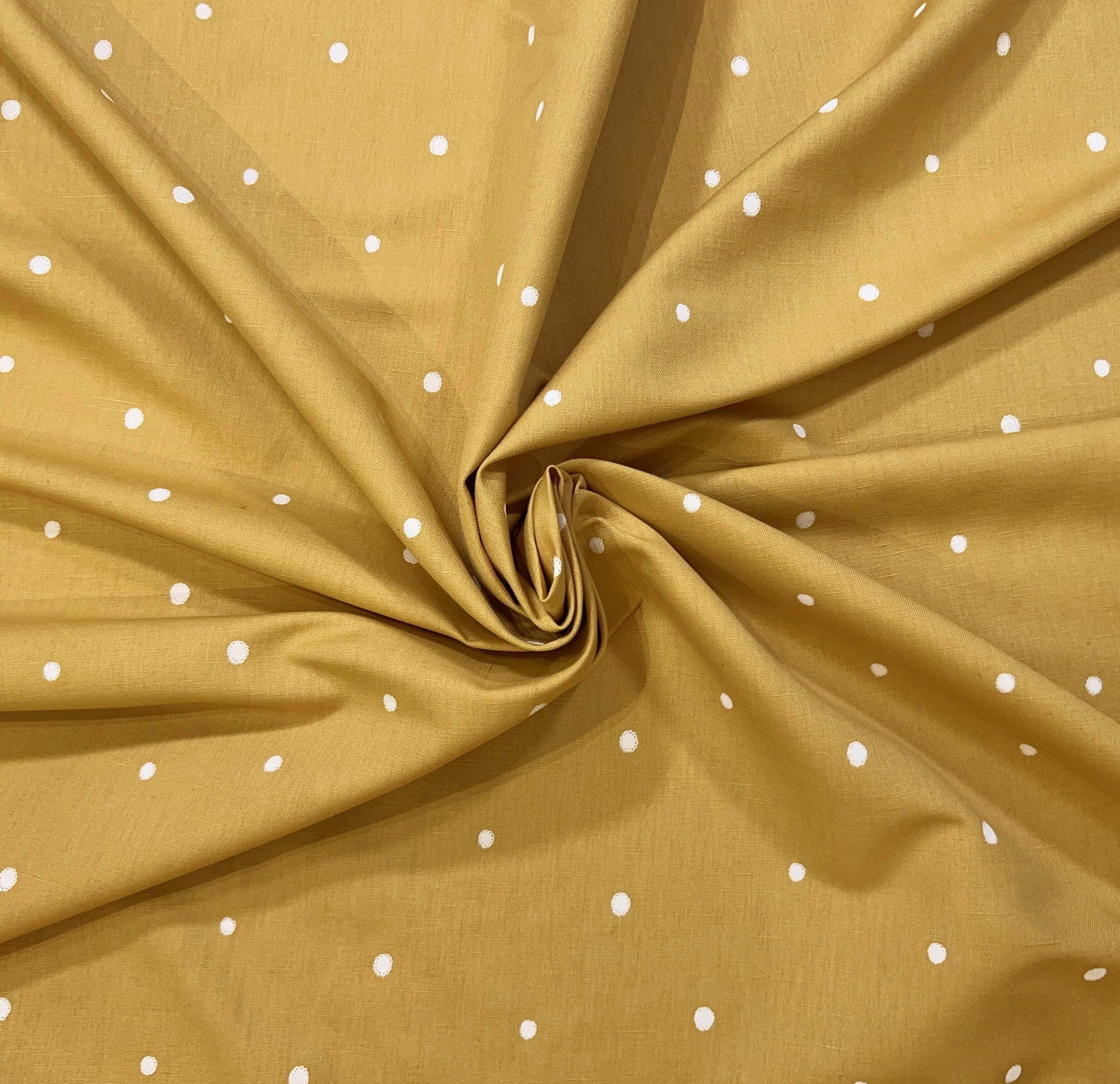 Pair of Leo Dining Chairs, Cannoli