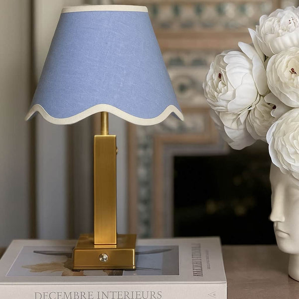 Athena Slim Rechargeable Table Lamp (White Scallop)
