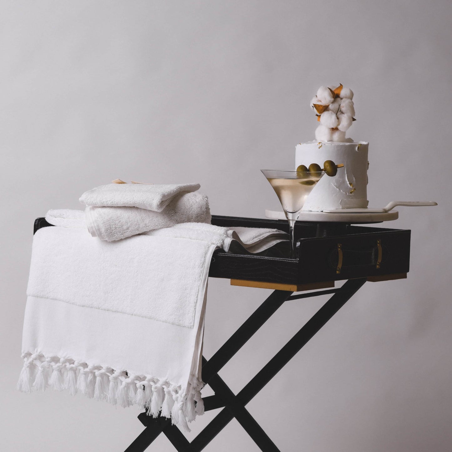 Plush & Bare Pure Cotton Bath Towel In White