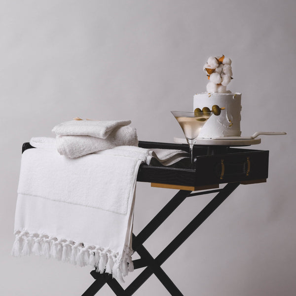 Plush & Bare Pure Cotton Bath Towel In White