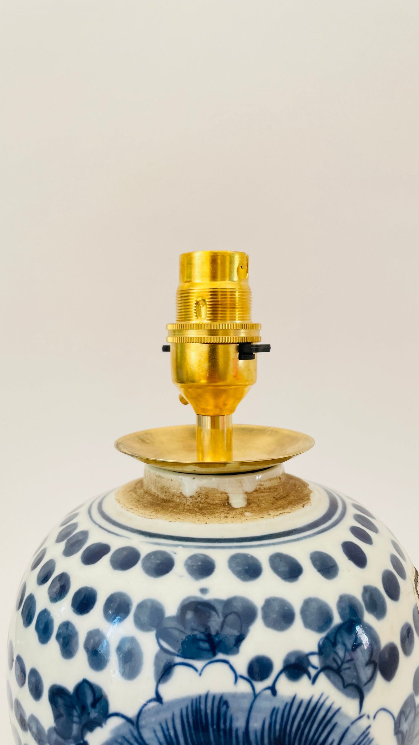 Antique Mini Chinese Jar Lamp