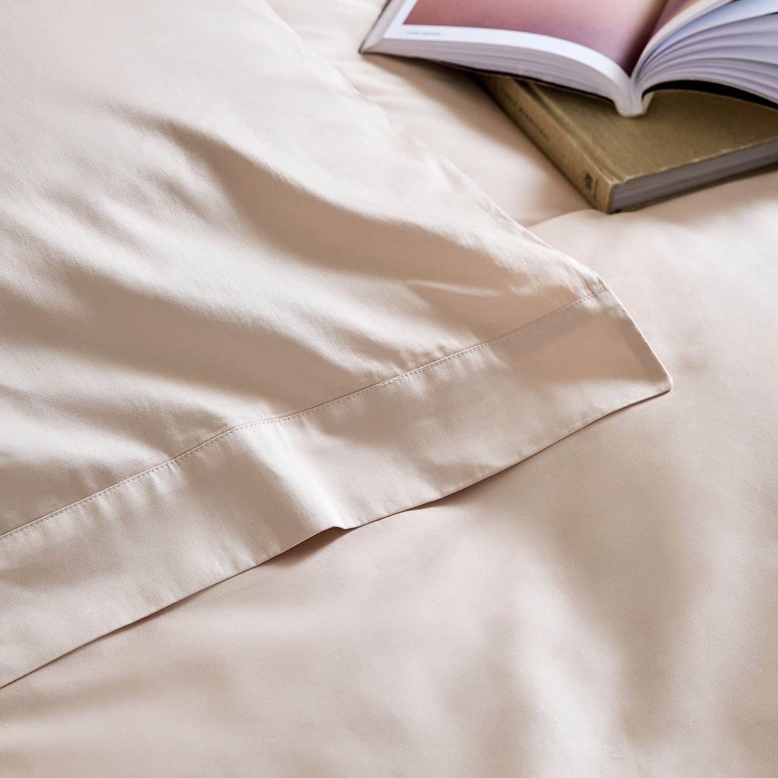 Luxury Organic Cotton Dusky Pink Edged Duvet Cover