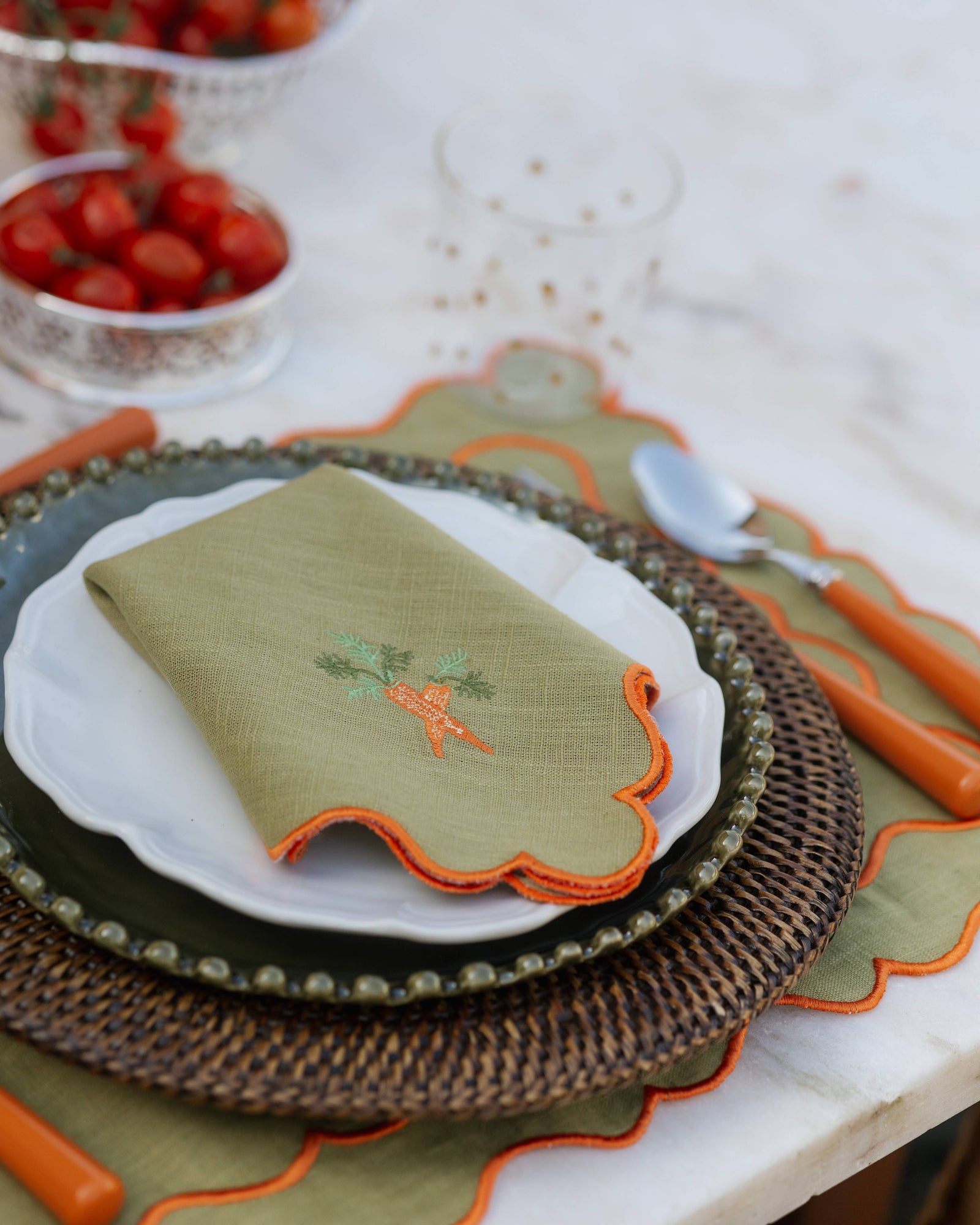 Wavy Napkin, Green with Carrot