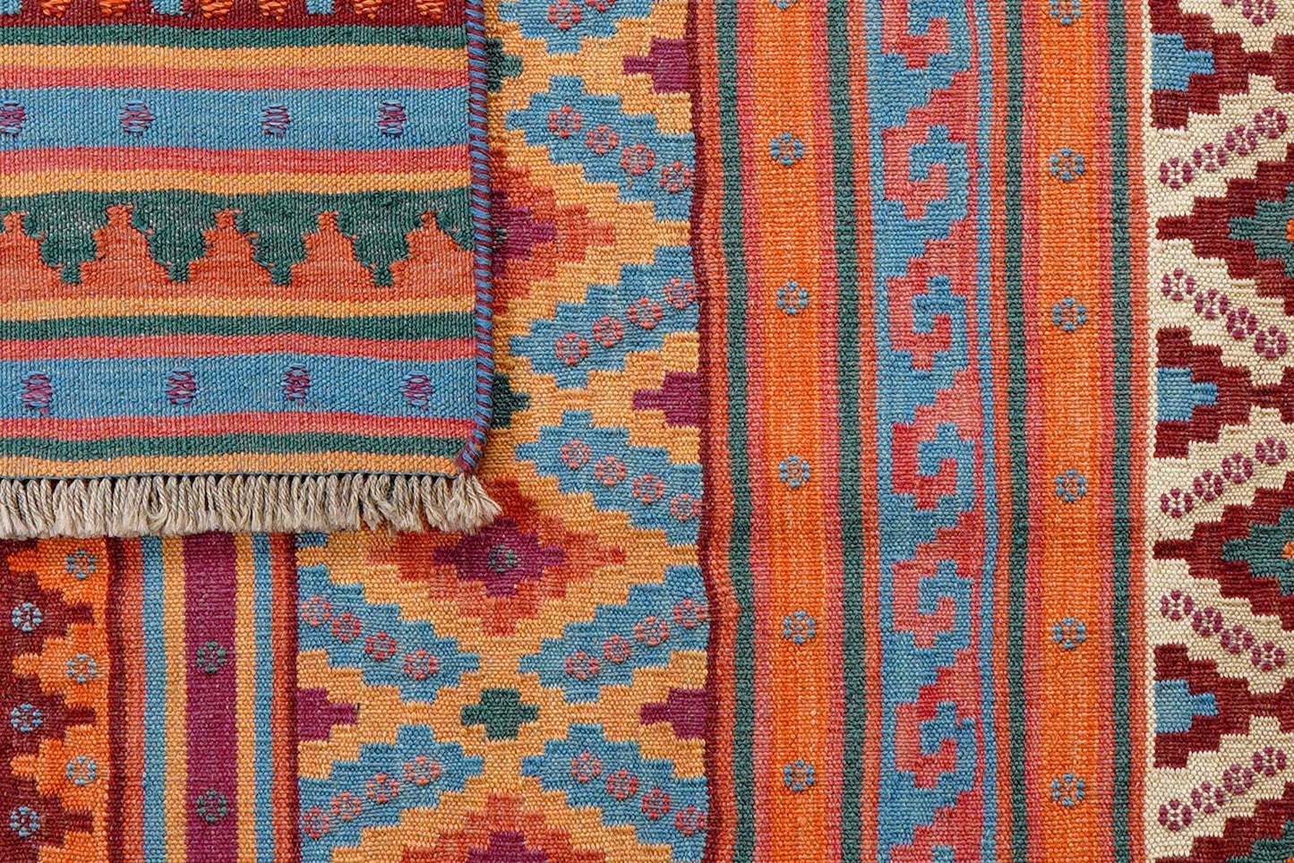 Sumak Sirdjan Kelim Rug