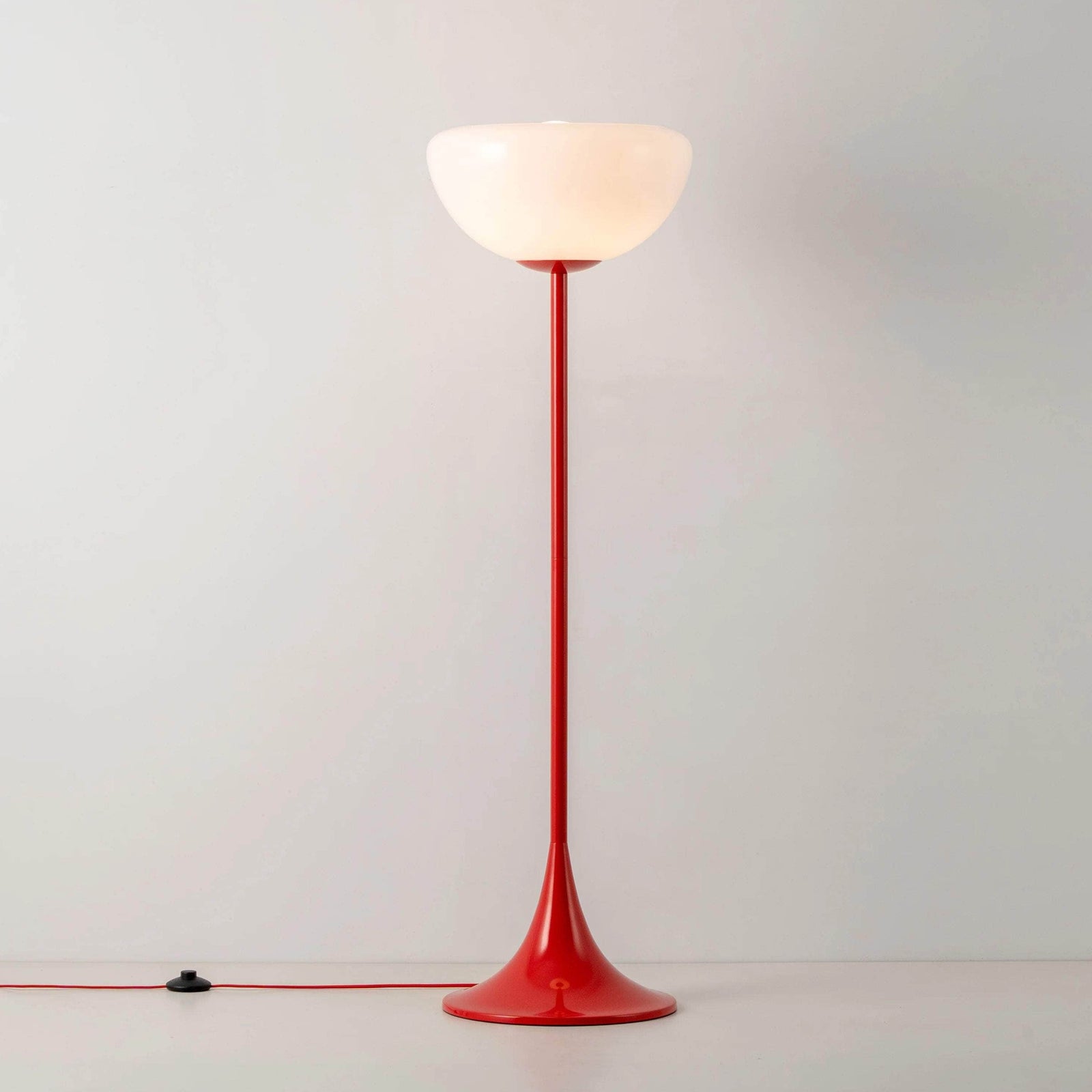 Jam Red Glass Bowl Floor Lamp