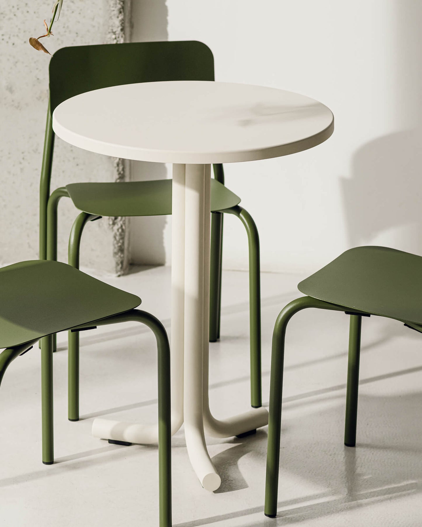 Nokk Café Table