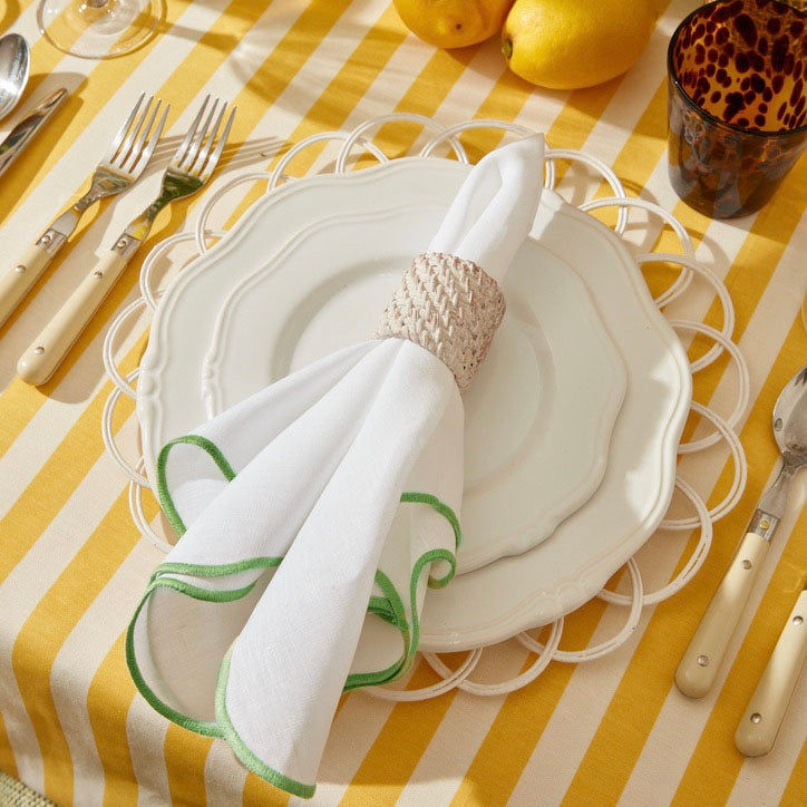 Spring Green Scallop Linen Napkin (Set of 4)
