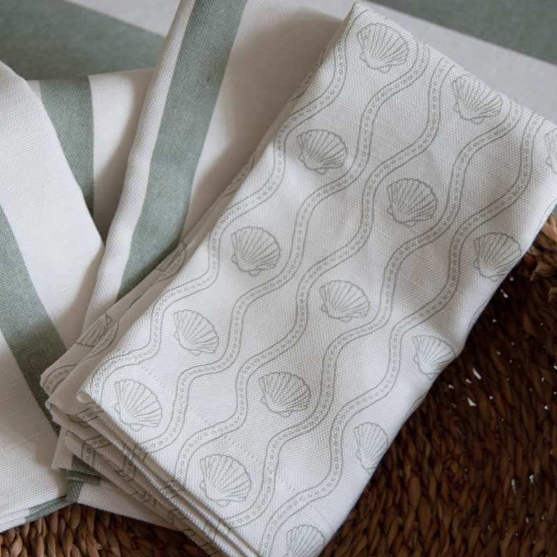 Sage Scallop Linen Napkin - Set of 4