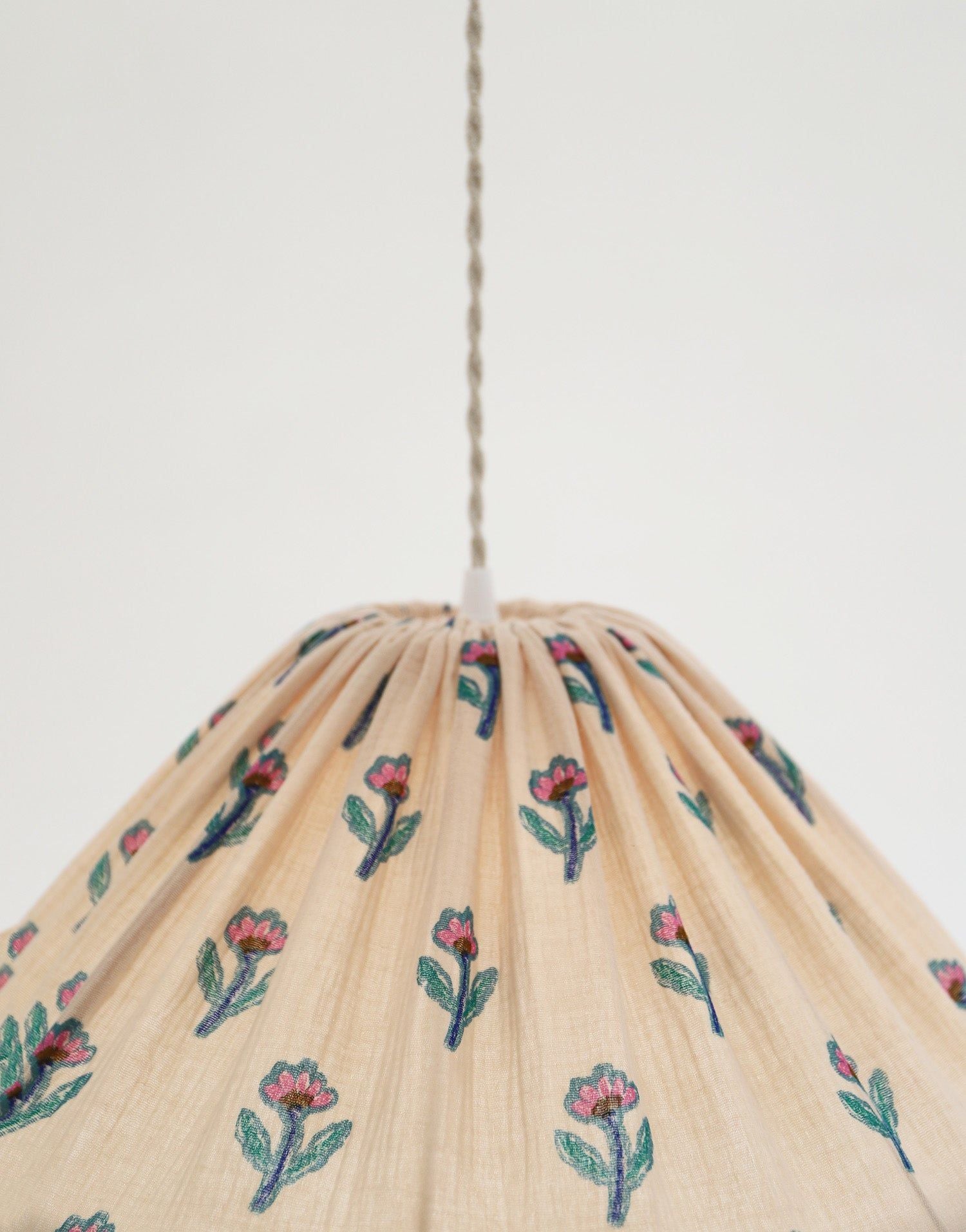 Conical Pendant Light Small Flowers Malala “Flora”