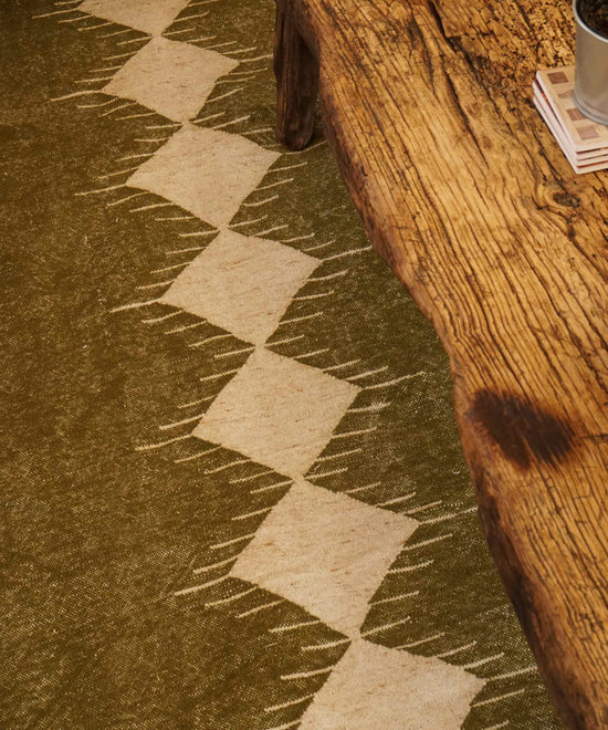 INNA Rug 270/ 200 cm