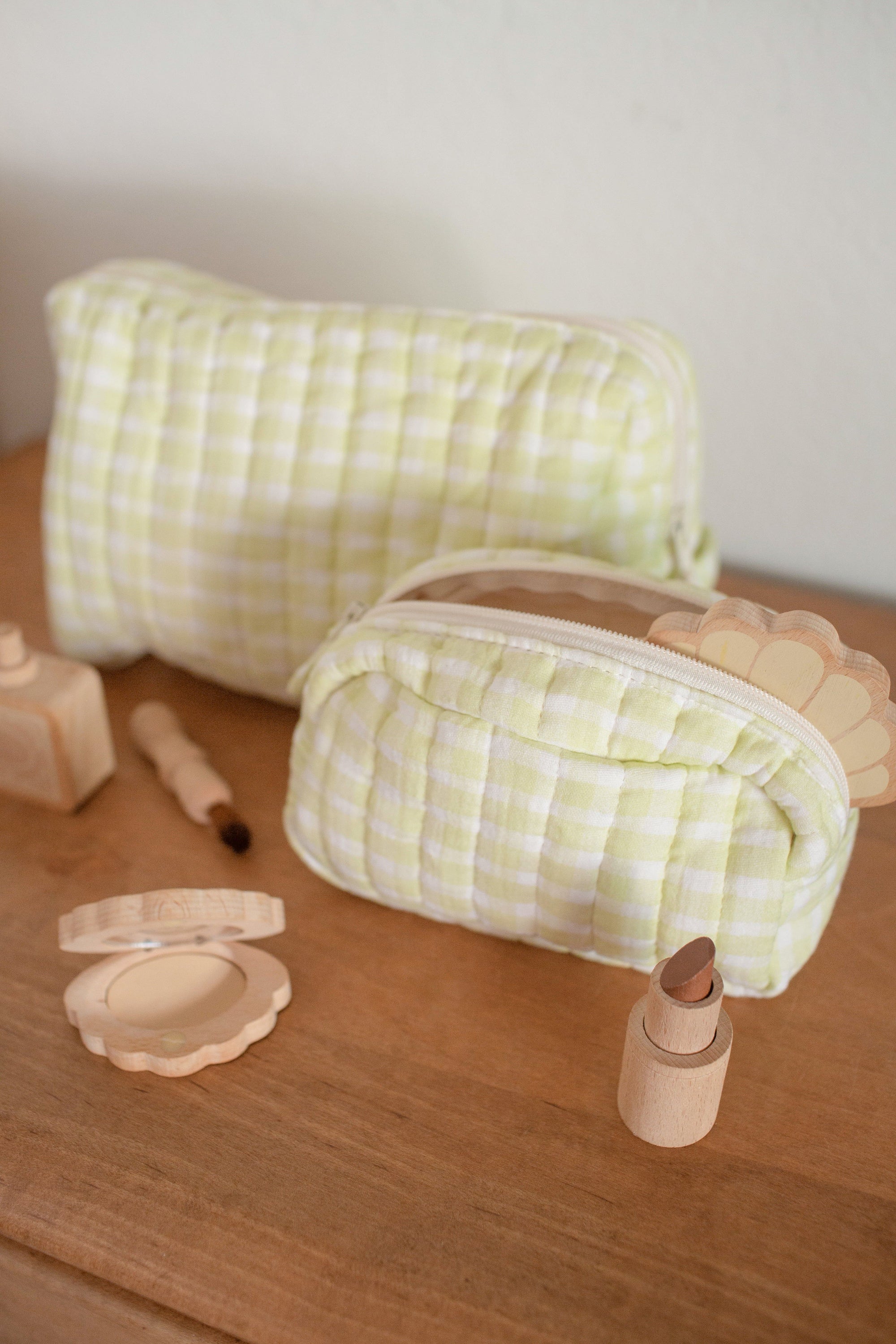 Soft Loaf Pouch – Pistachio