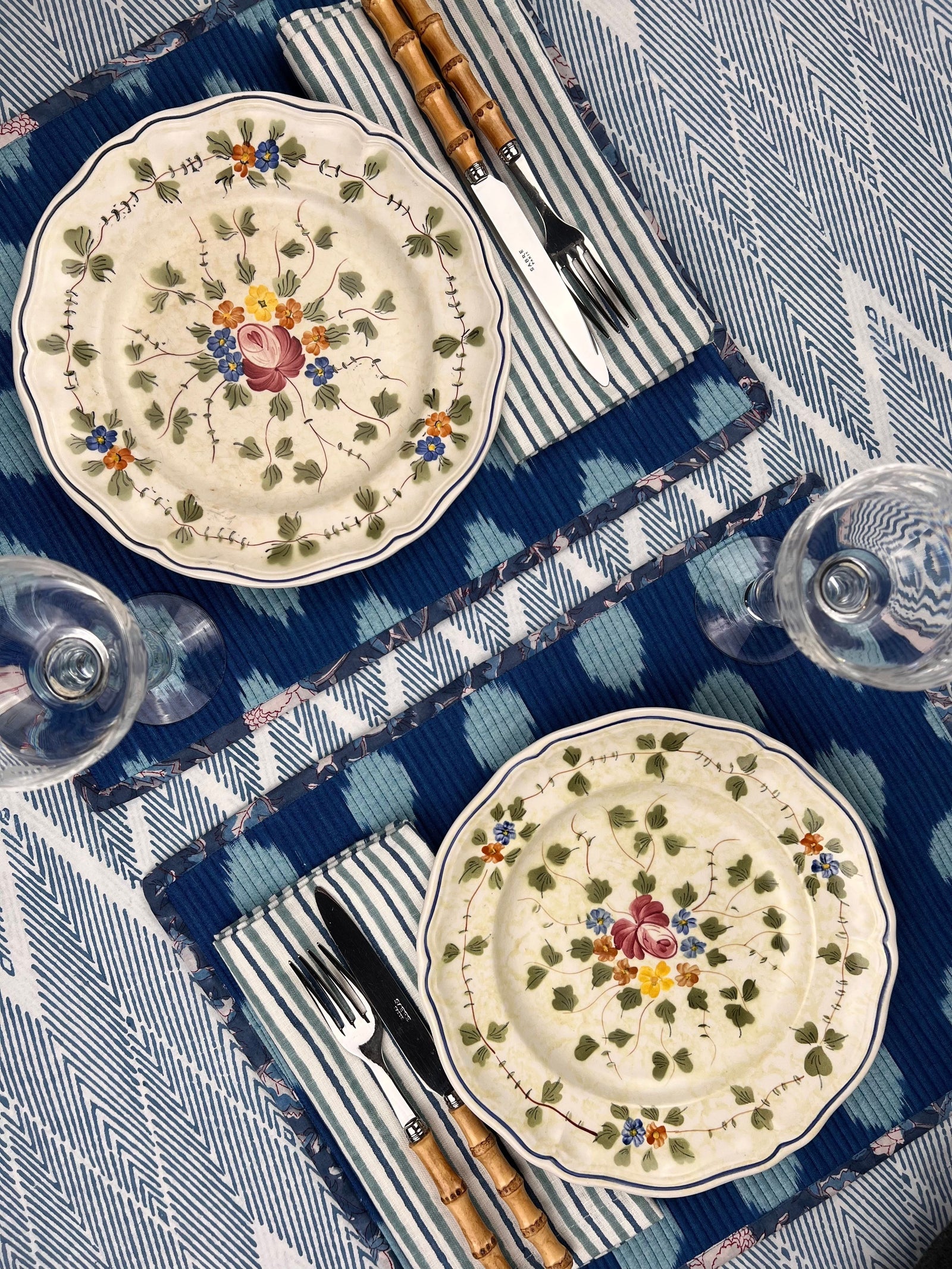 The Breakfast Ikat Placemat (Pair) - Dark Blue & Bright Blue