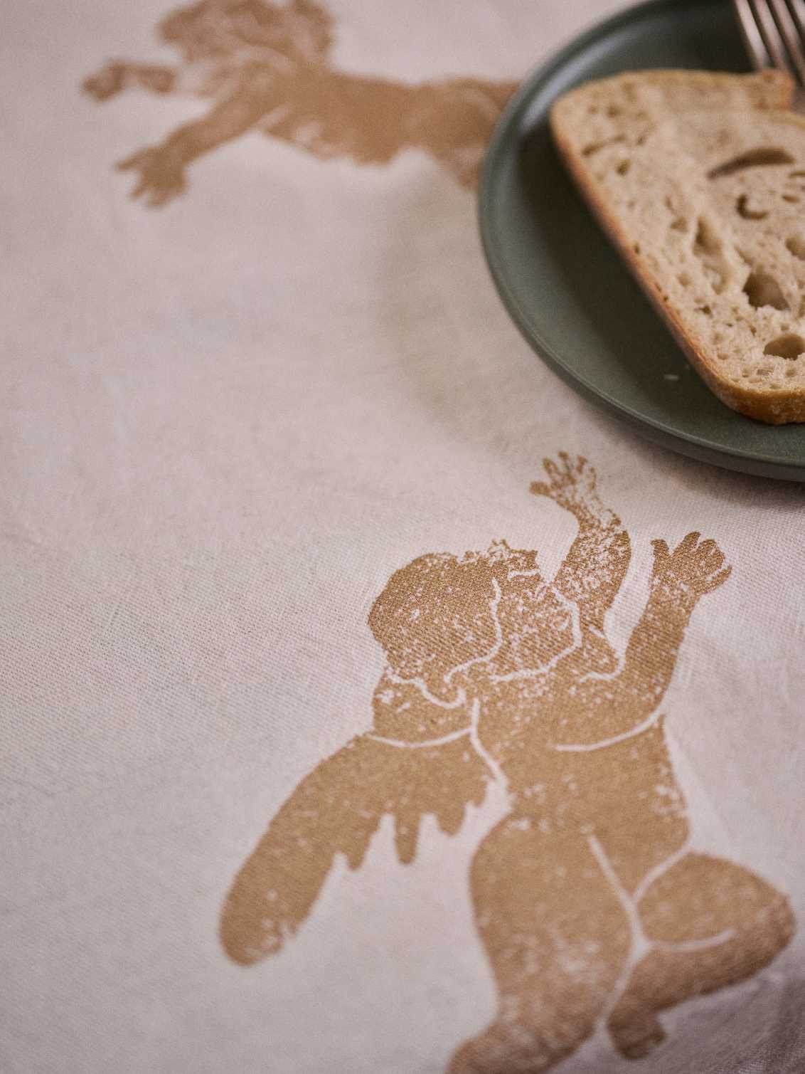 Christmas Cherub Tablecloth