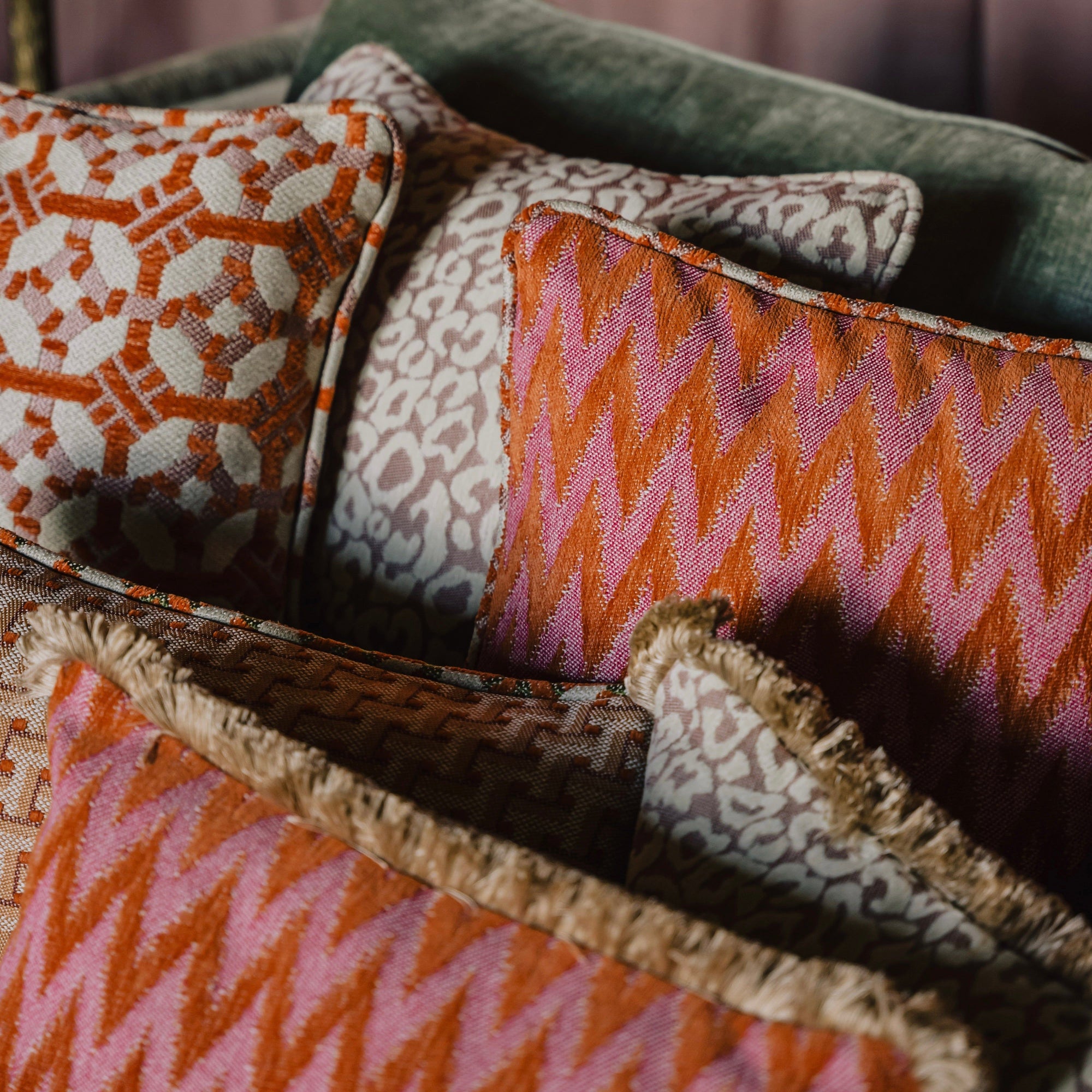 Cushion Rosita Orange & Pink