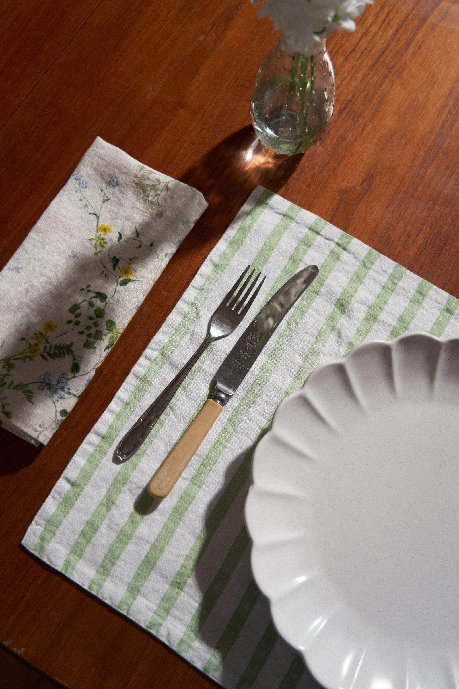 Spring Posy Reversible Linen Placemat