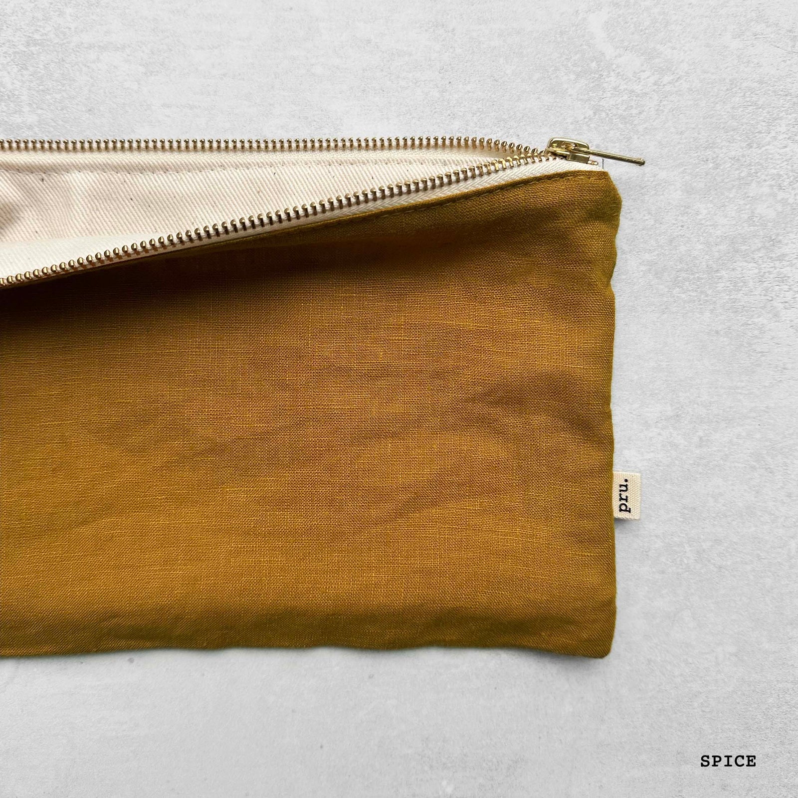 The Linen Pouch Bag - Flat