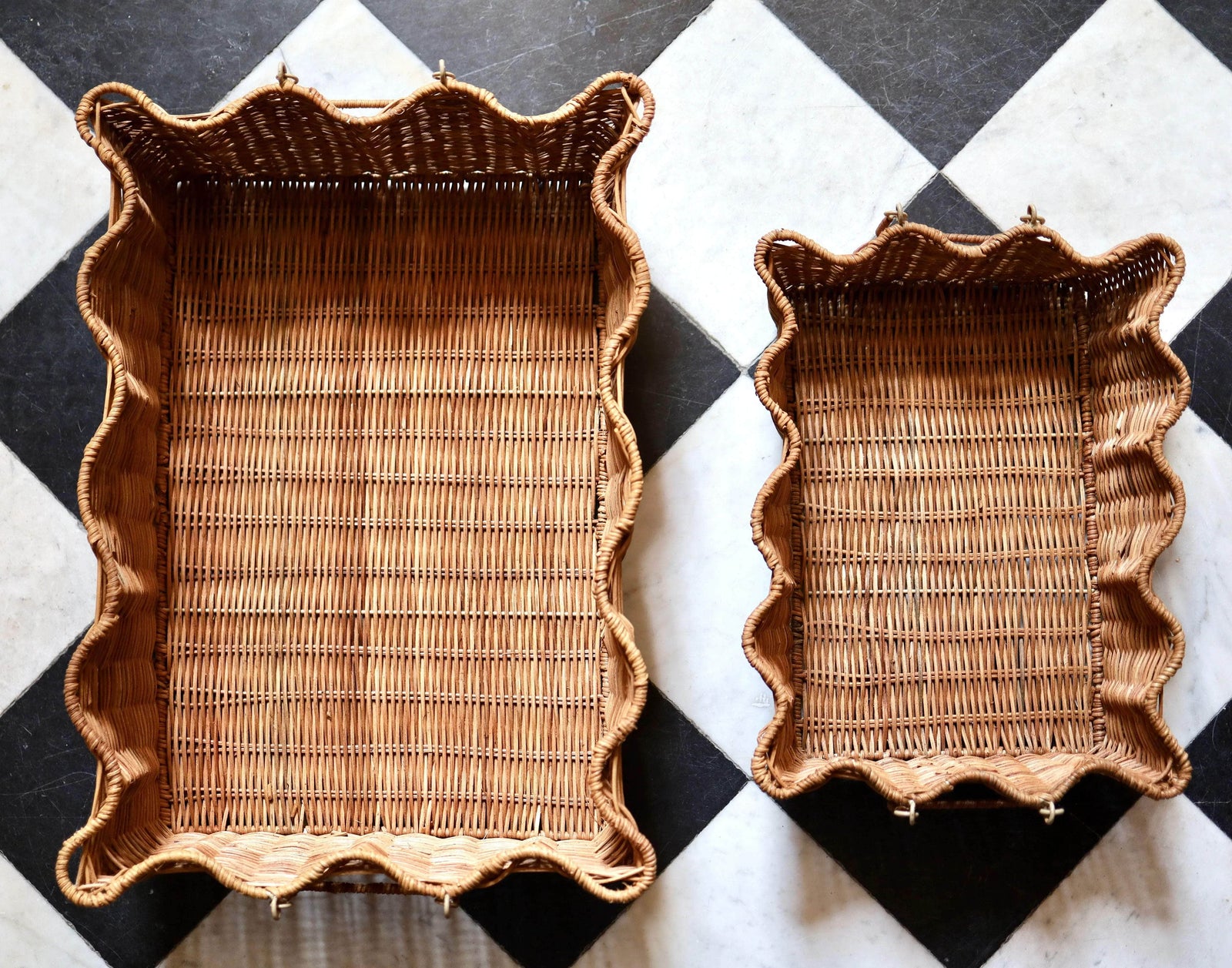 Scalloped Rattan Tray