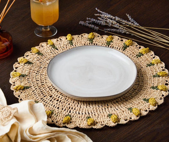 Handmade Tulip Placemat – Raffia Crochet Floral Table Mat