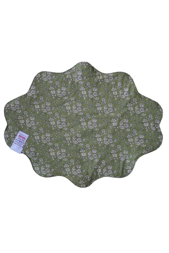 Reversible Wavy Placemat made with Liberty Fabric BETSY STAR & CAPEL PISTACHIO