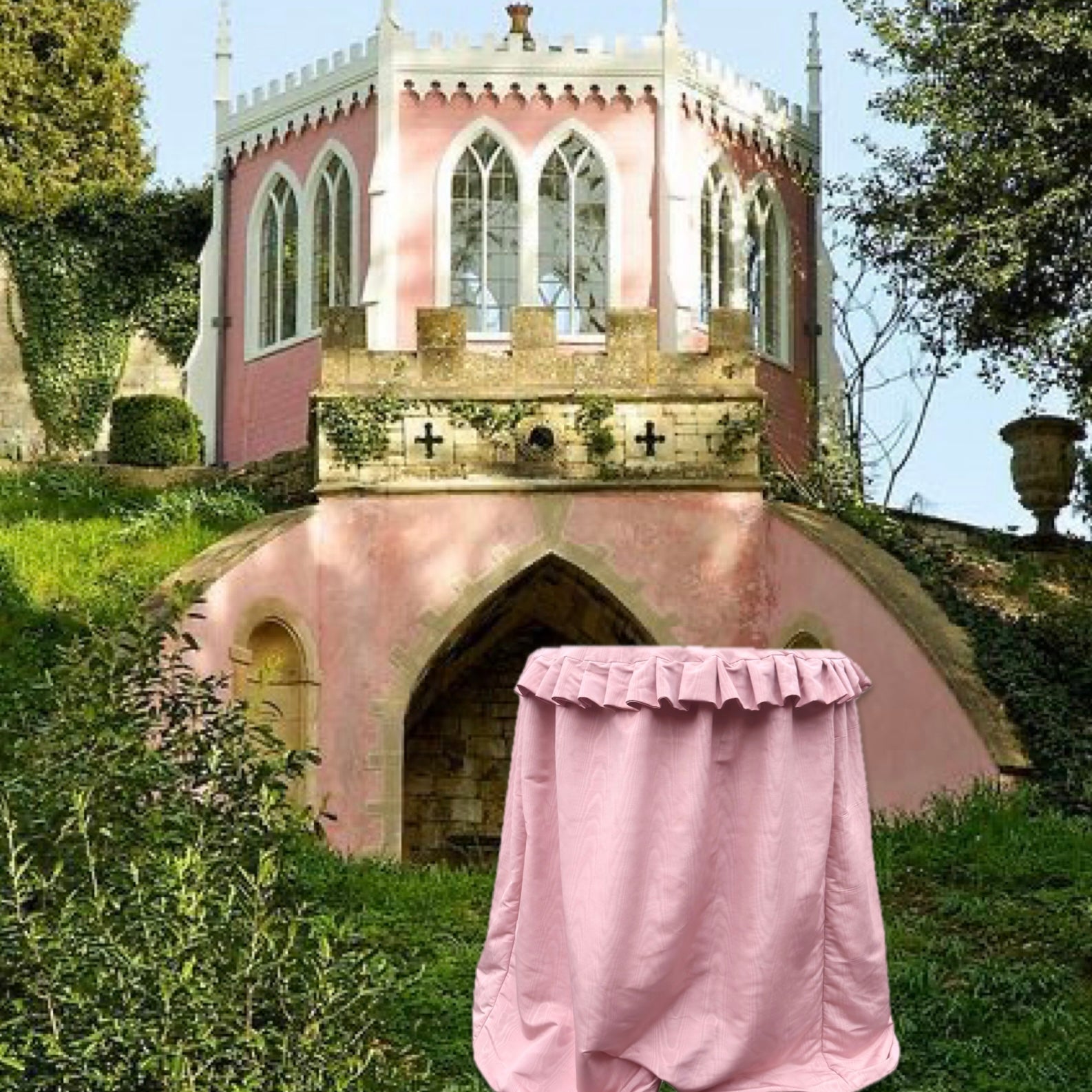 Party Tablecloth Pink Moiré