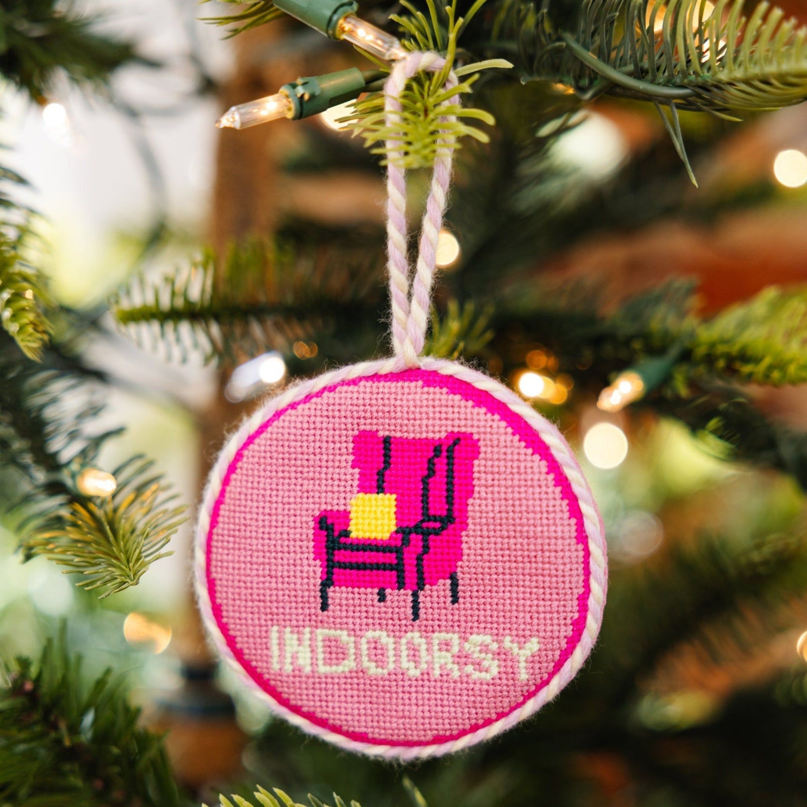 Needlepoint Ornament - Indoorsy